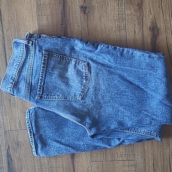 Old Navy Midrise Boyfriend - Picture 1 of 3